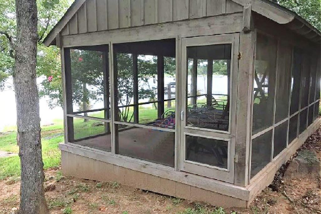screened in porch before
