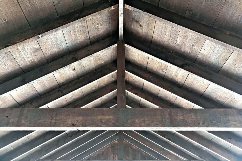 screened in porch ceiling